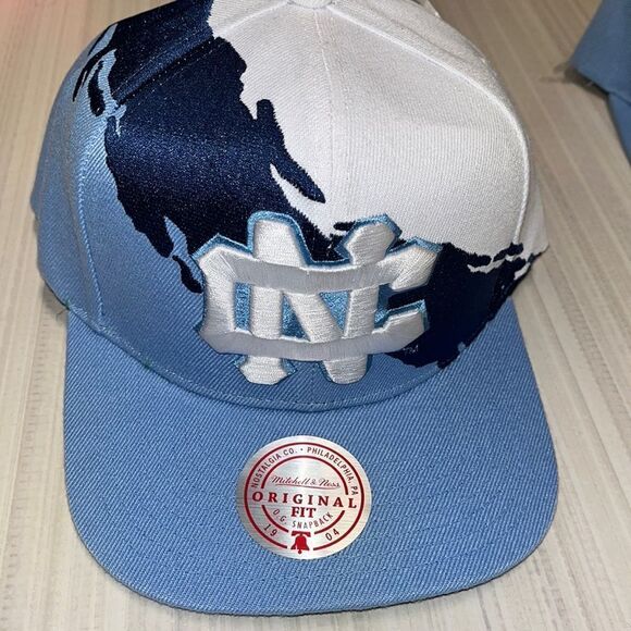 Mitchell & Ness North Carolina Tar Heels Snapback Hat Cap UNC Paintbrush New - Picture 1 of 5